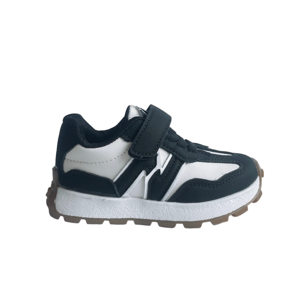 BLACK RUNNER TRAINERS